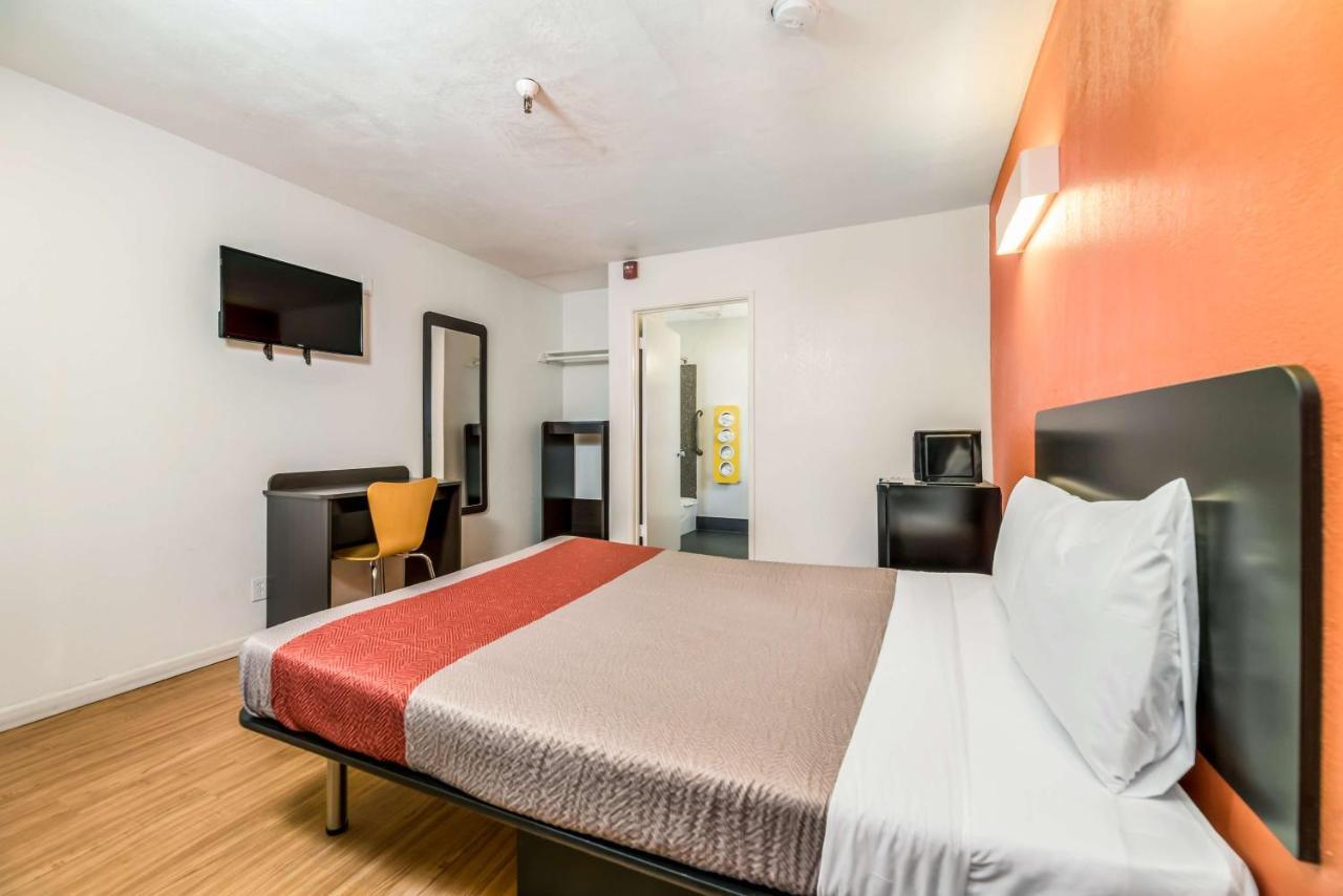 Motel 6-Westley, Ca Εξωτερικό φωτογραφία